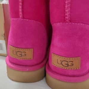 Women's UGG Boots